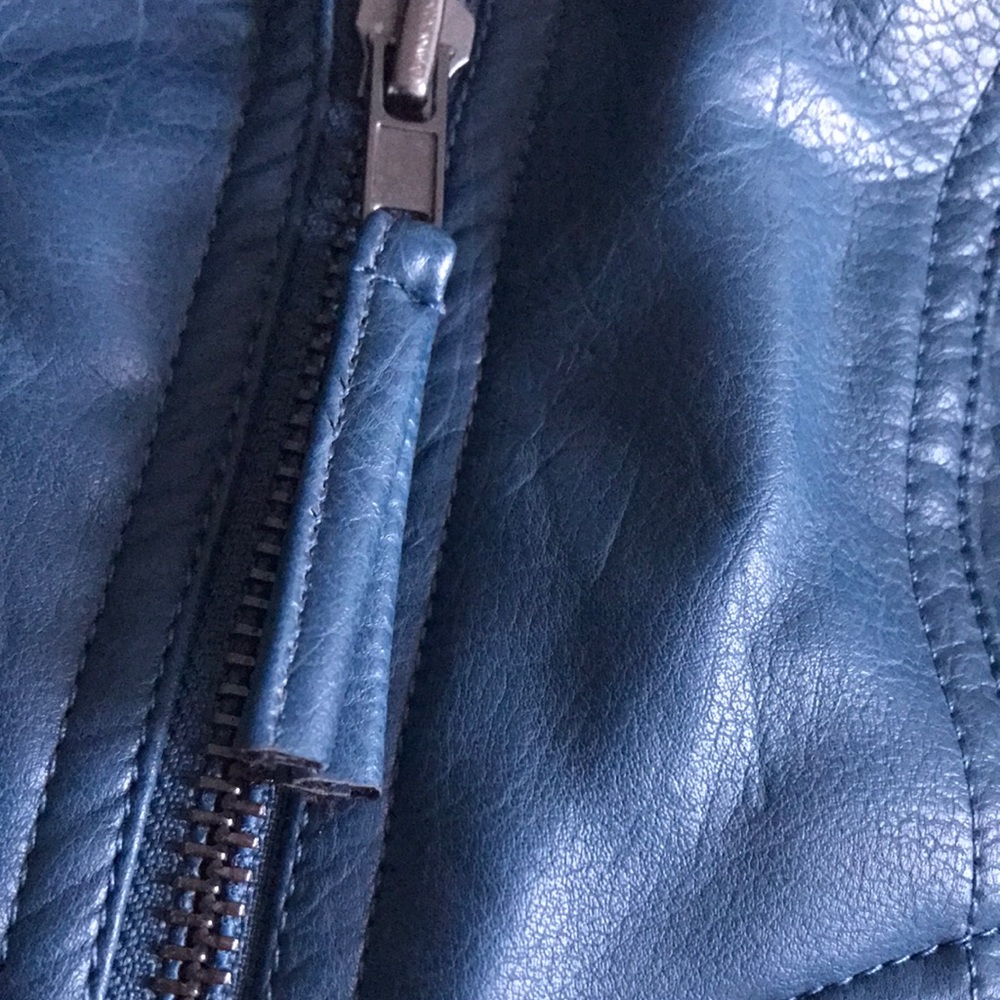 ✨Sold✨Faux Leather Zip Up Vest Med Joe Fresh Stone Blue In Colour - Picture 7 of 12